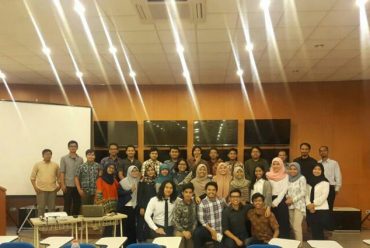 Laporan Kegiatan Seminar Terbuka Seminar TA/Tesis Lulusan April 2017